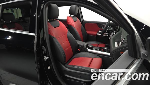 Mercedes-Benz GLA 2023, фото 15