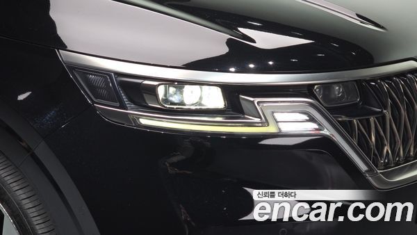 Kia Carnival 2023, фото 8