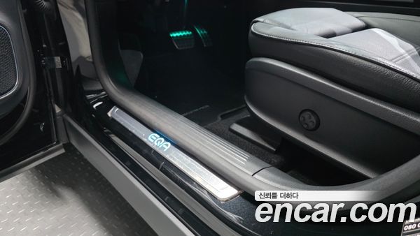 Mercedes-Benz EQA 2023, фото 29