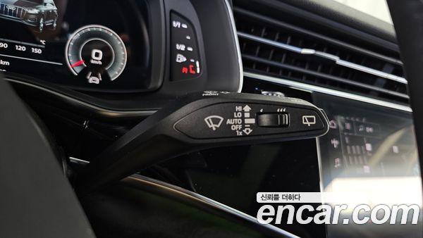 Audi Q7 2021, фото 35