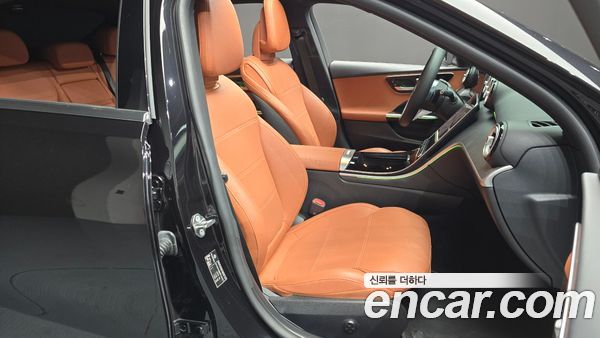 Mercedes-Benz C-Class 2023, фото 16
