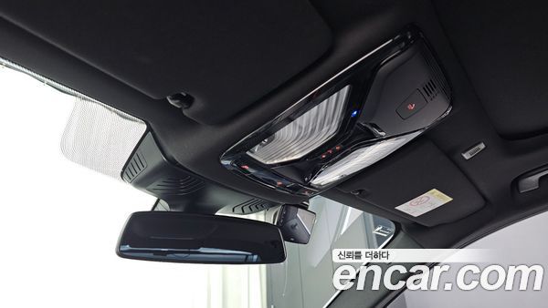 BMW 5 Series 2023, фото 24