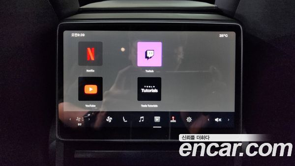 Tesla Model Y 2026, фото 31