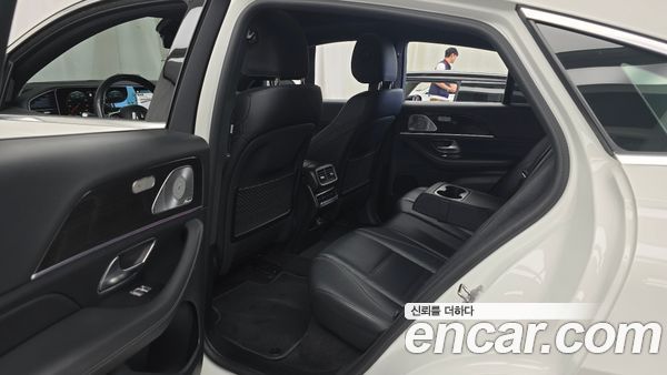 Mercedes-Benz GLE 2021, фото 12