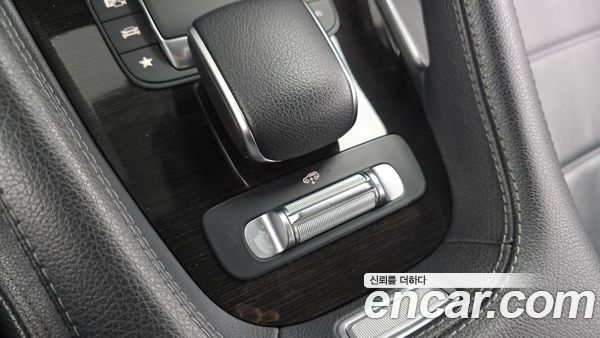 Mercedes-Benz GLE 2021, фото 18