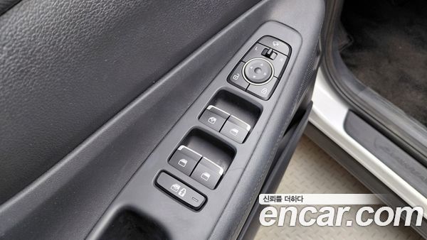 Hyundai Santa Fe 2023, фото 29