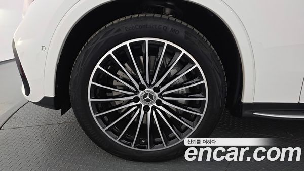 Mercedes-Benz GLC 2024, фото 4