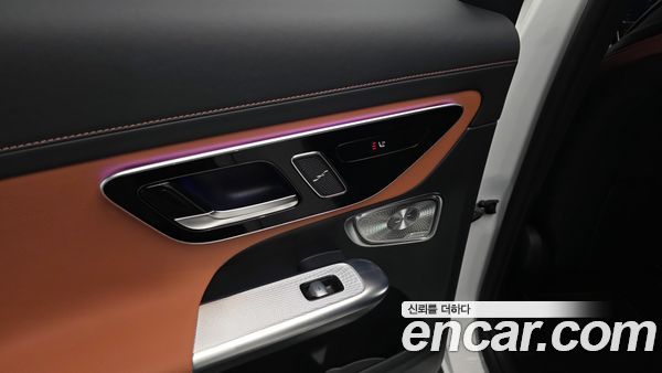 Mercedes-Benz GLC 2024, фото 30