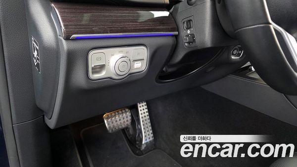Mercedes-Benz GLE 2021, фото 29