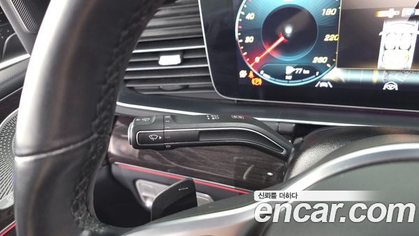 Mercedes-Benz GLE 2021, фото 30