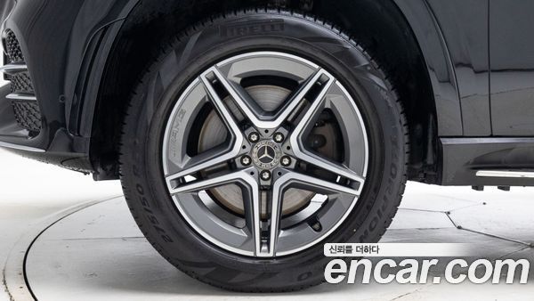 Mercedes-Benz GLE 2021, фото 5