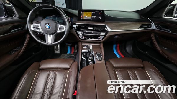 BMW 5 Series 2020, фото 7