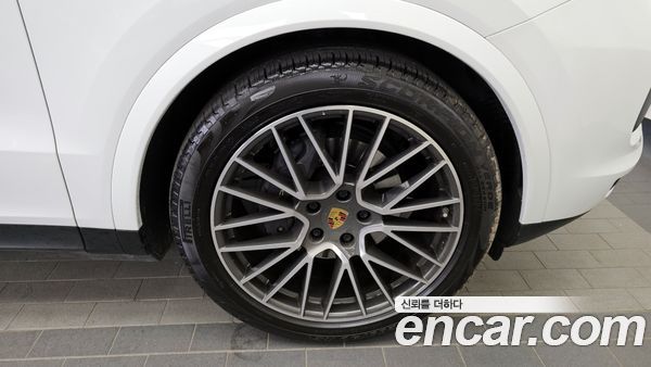 Porsche Cayenne 2021, фото 5