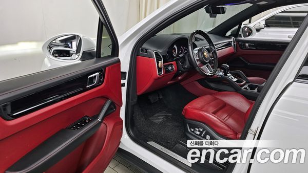 Porsche Cayenne 2021, фото 10