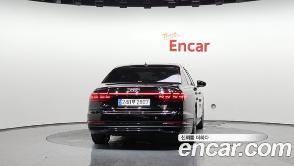 Audi A8 2023, фото 4