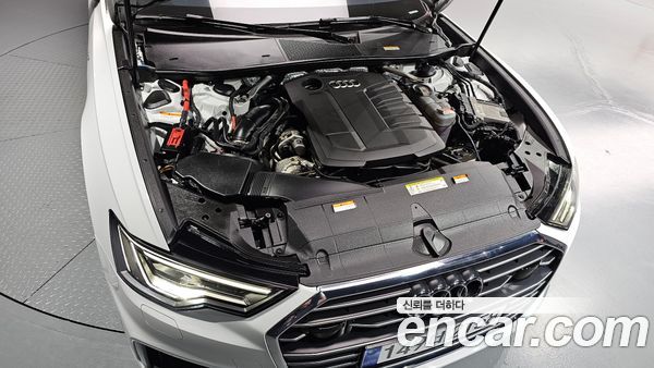 Audi A6 2021, фото 6