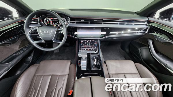 Audi A8 2023, фото 7