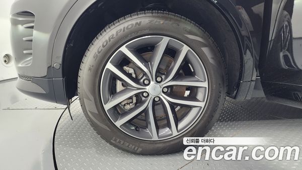 Land Rover Discovery Sport 2025, фото 5