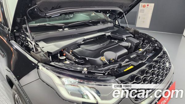 Land Rover Discovery Sport 2025, фото 6