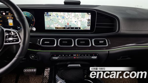 Mercedes-Benz GLE 2020, фото 14