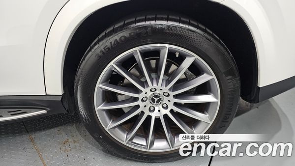 Mercedes-Benz GLE 2023, фото 5