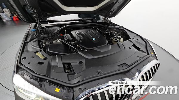 BMW 7 Series 2020, фото 6