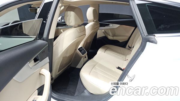 Audi A5 2023, фото 12