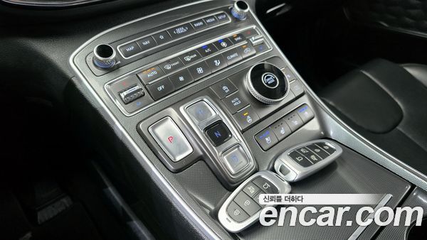 Hyundai Santa Fe 2021, фото 9