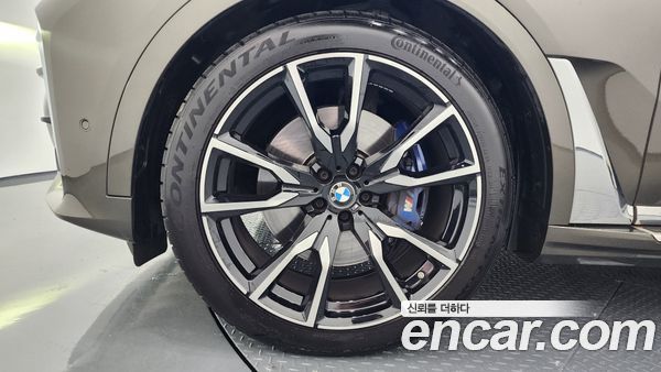 BMW X7 2022, фото 5