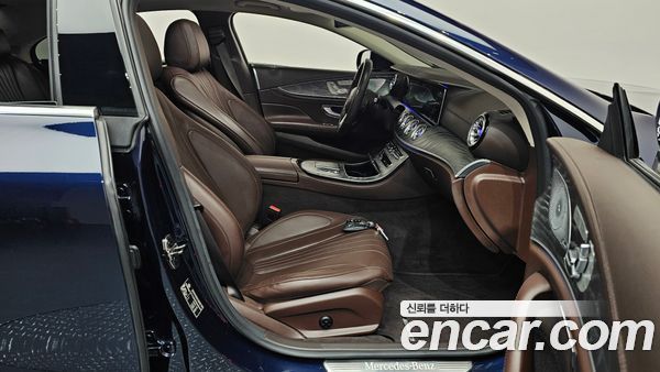 Mercedes-Benz CLS 2021, фото 11