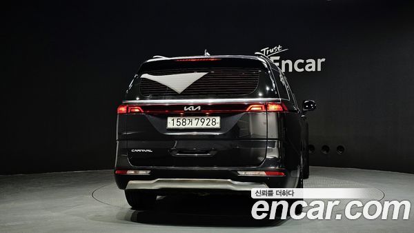 Kia Carnival 2022, фото 4