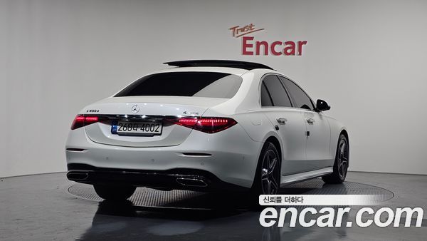 Mercedes-Benz S-Class 2022, фото 2