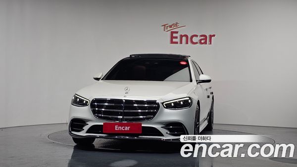 Mercedes-Benz S-Class 2022, фото 3