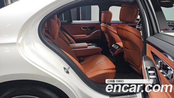 Mercedes-Benz S-Class 2022, фото 12