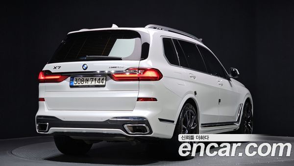 BMW X7 2022, фото 2