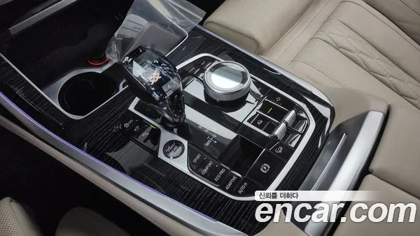 BMW X7 2022, фото 9