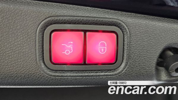 Mercedes-Benz E-Class 2022, фото 20