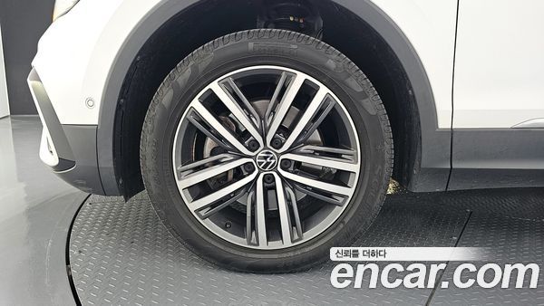 Volkswagen Tiguan 2023, фото 5