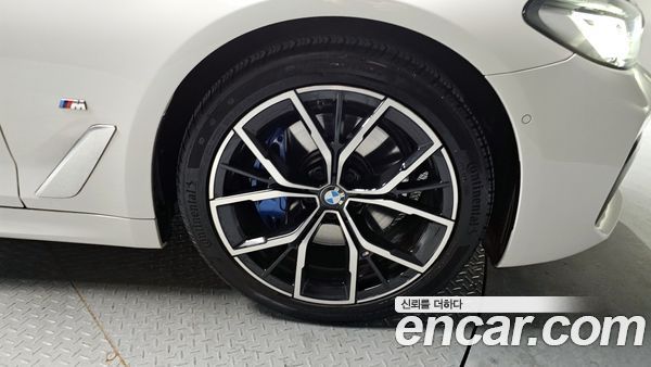 BMW 5 Series 2022, фото 5