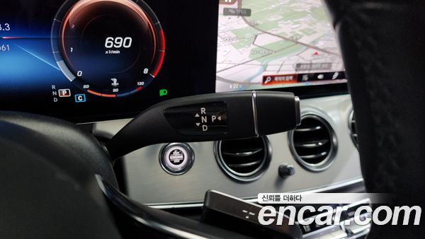 Mercedes-Benz E-Class 2021, фото 9
