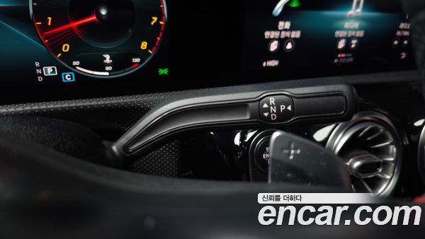 Mercedes-Benz CLA 2020, фото 9