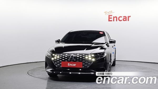 Hyundai Grandeur 2022, фото 3