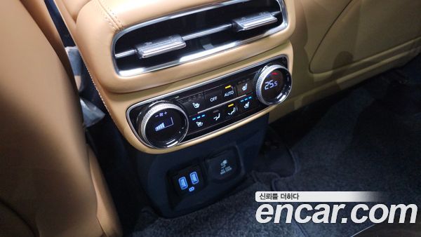 Genesis GV80 2023, фото 18