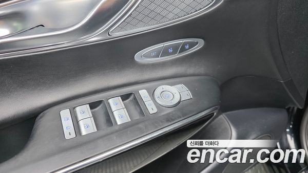 Genesis GV70 2021, фото 13
