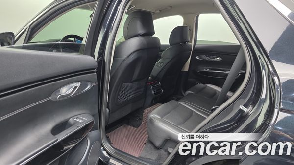 Genesis GV70 2021, фото 17