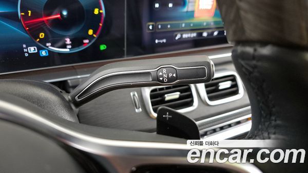 Mercedes-Benz GLS 2022, фото 9
