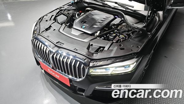 BMW 7 Series 2021, фото 6