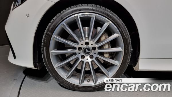 Mercedes-Benz E-Class 2021, фото 5