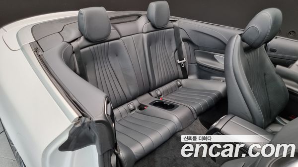 Mercedes-Benz E-Class 2021, фото 12