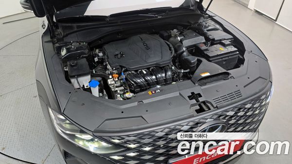 Hyundai Grandeur 2022, фото 6